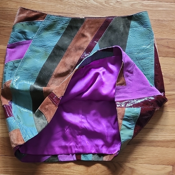 Dolce & Gabbana Patchwork Leather Suede Mini Skirt - Picture 3 of 6